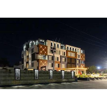 Hotel Shivay President Ujjain Zewnętrze zdjęcie