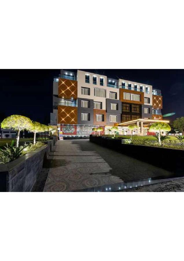 Hotel Shivay President Ujjain Zewnętrze zdjęcie