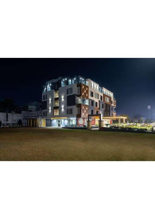 Hotel Shivay President Ujjain Zewnętrze zdjęcie