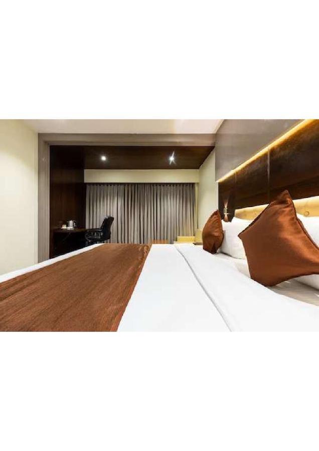 Hotel Shivay President Ujjain Zewnętrze zdjęcie